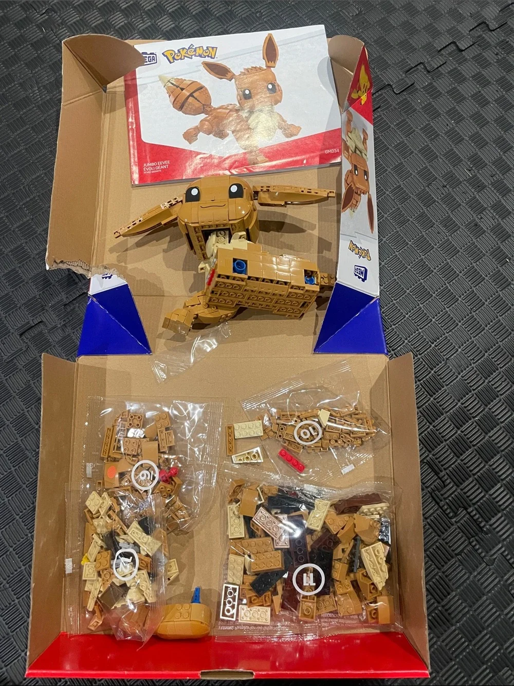 Pokémon Jumbo Eevee Mega Blocks Building Set - Partially Built